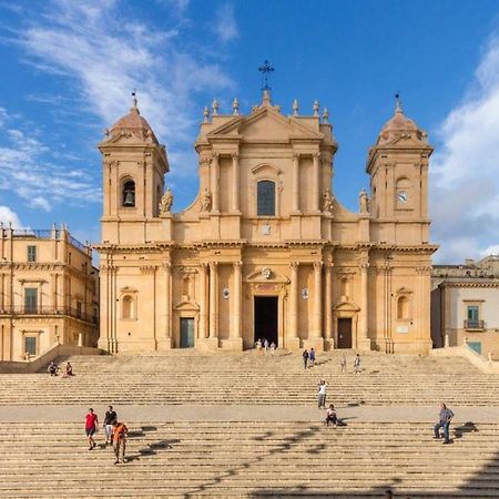 Casa Vico Lepre Villa Noto Exteriör bild